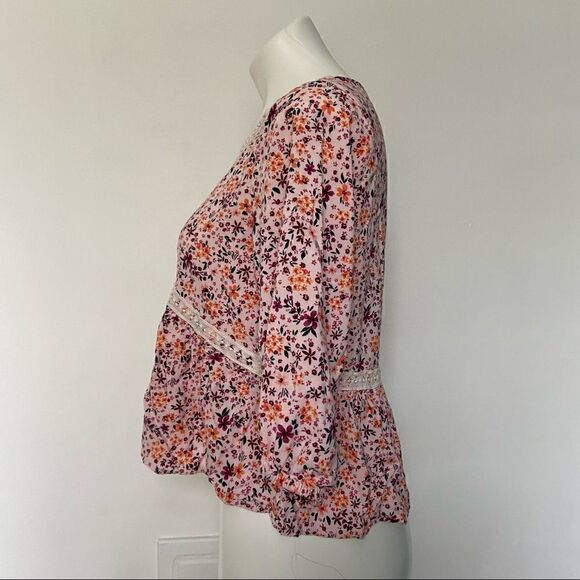 Cottage Core Boho Floral Crop Top - Picture 7 of 8